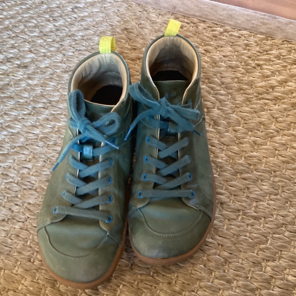 Mukishoes barefoot high tops - Picture 4 of 6